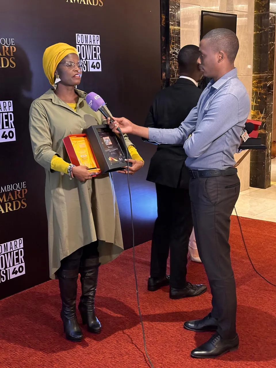 Jónia Presado red carpet interview at COMARP Power 40 Awards