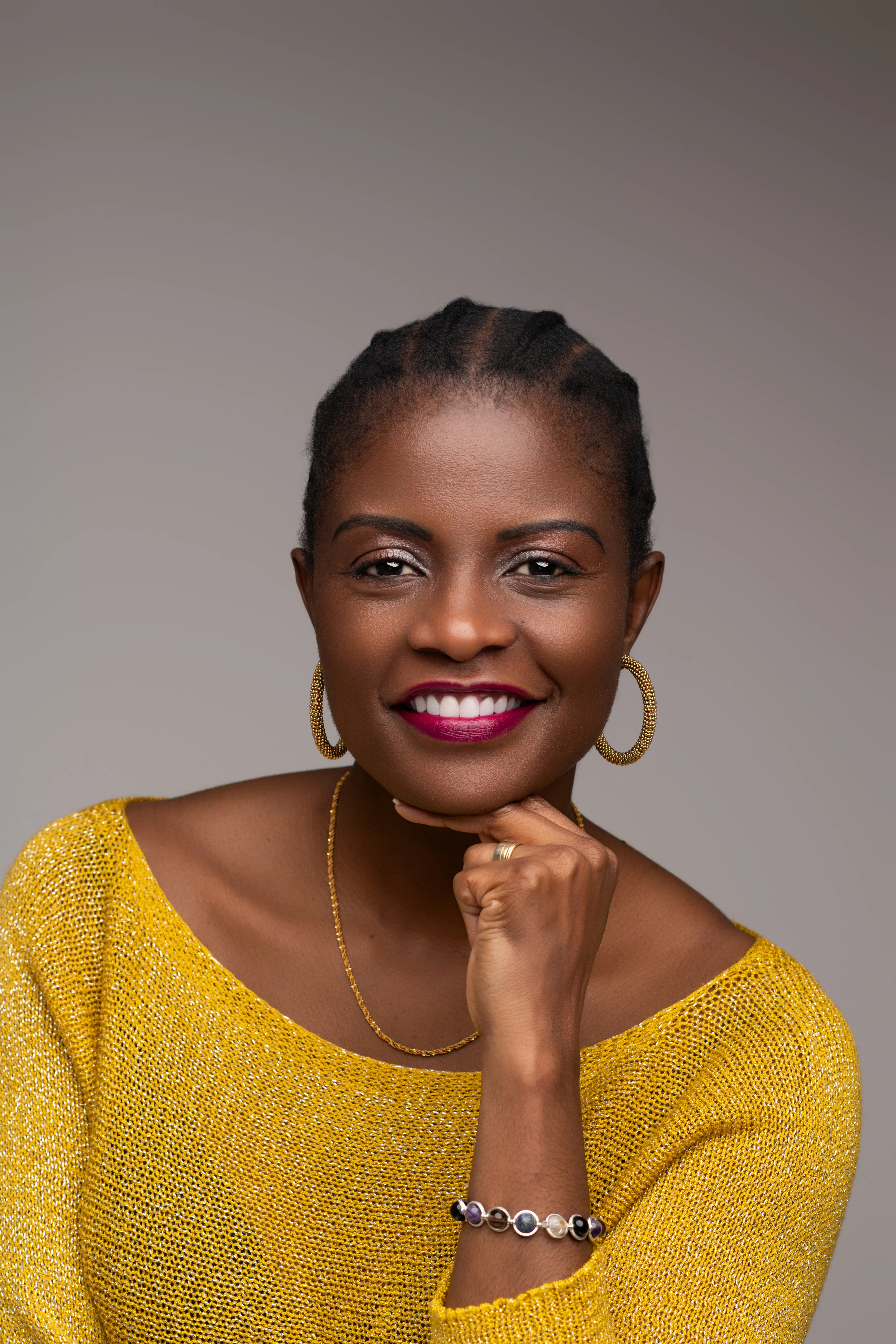 Jónia Presado — Strategic Growth, Marketing & Human-Centered Leadership Advisor